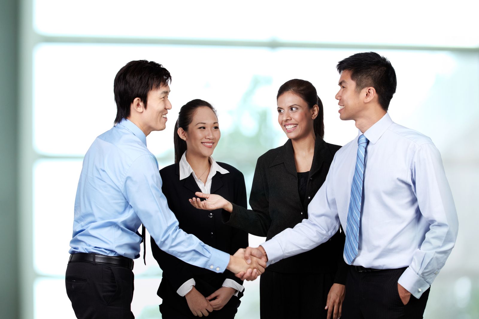 AEC could provide 14.5% more jobs for Viet Nam by 2025: ILO