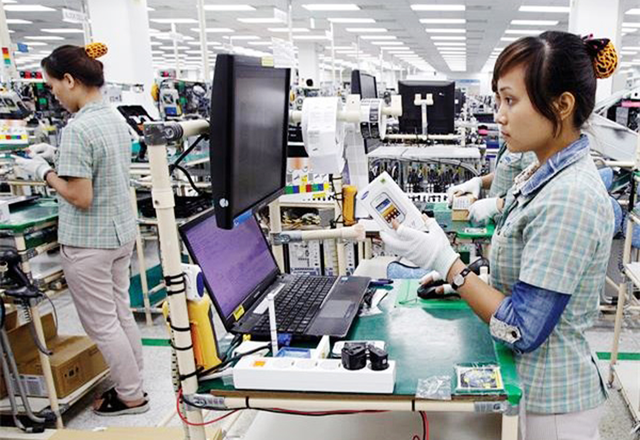 Hanoi leads in attracting foreign direct investment