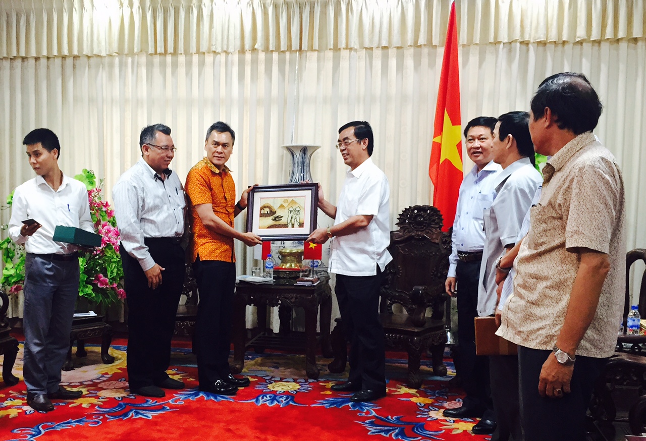 Indonesia’s Jababeka Group eyes investment in central Vietnam