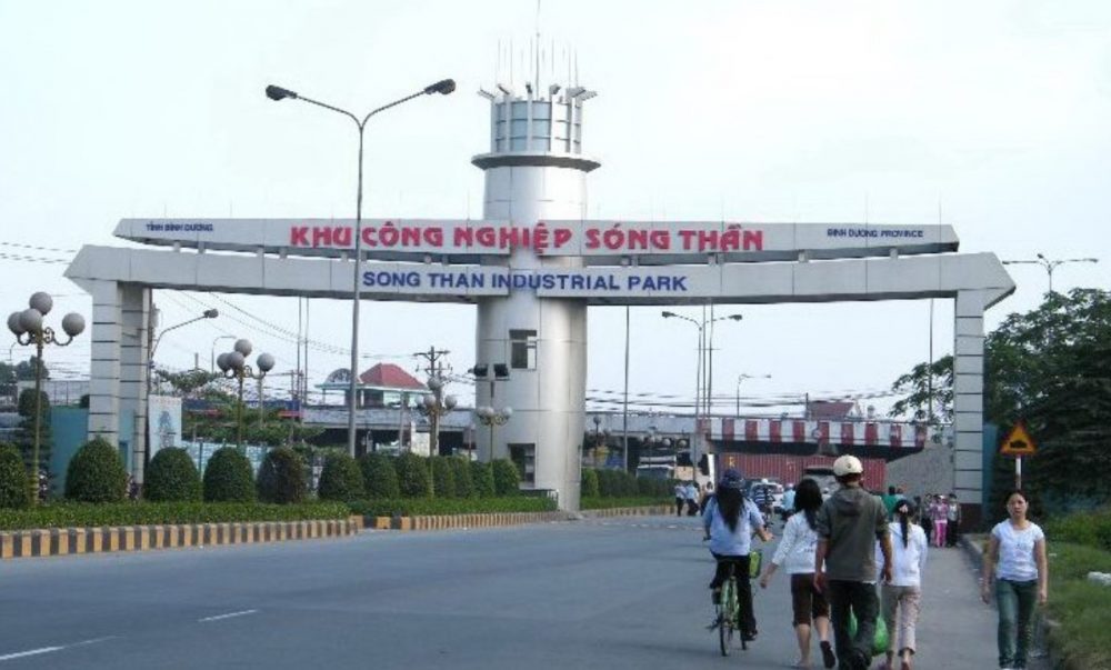 Bình Dương supports investors