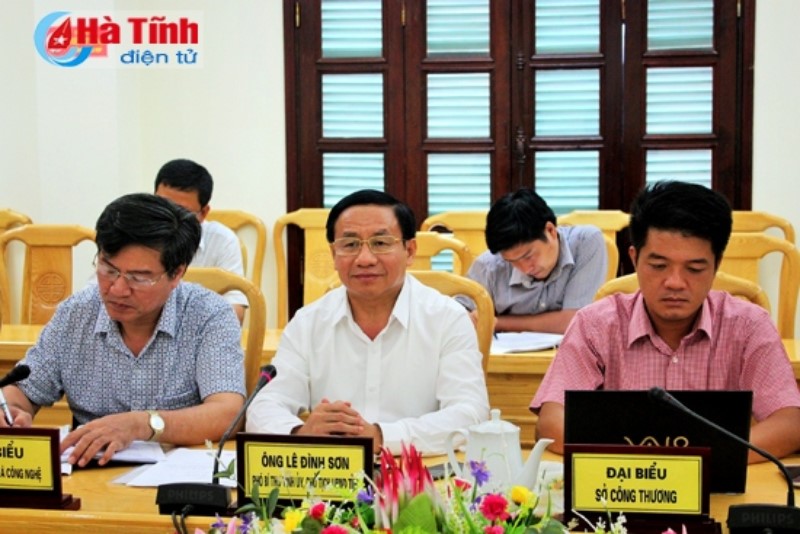Công ty của Đức khảo sát xây dựng nhà máy điện mặt trời tại Hà Tĩnh