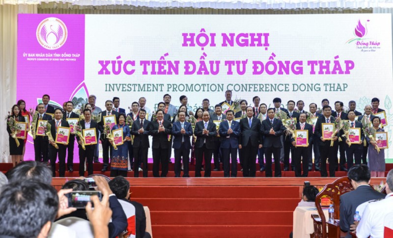 FLC ký cam kết đầu tư bốn dự án lớn tại Đồng Tháp