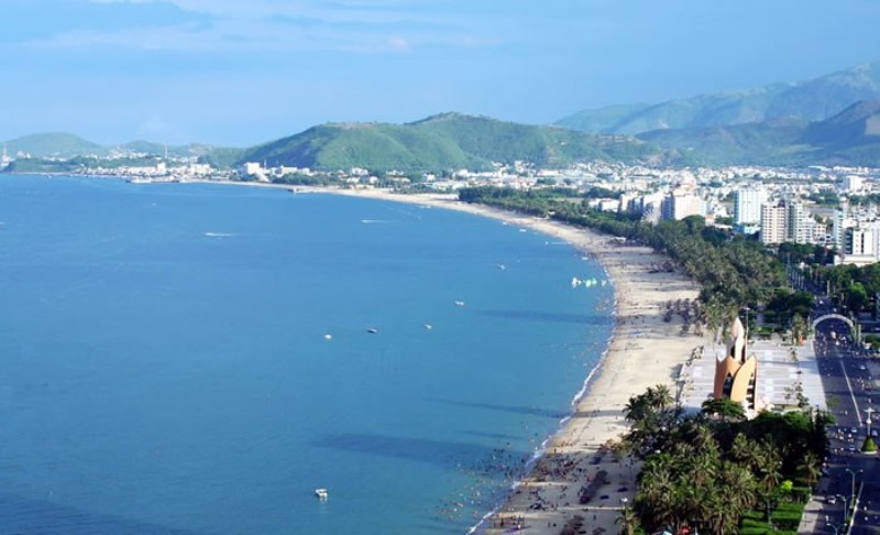 Kiểm tra các dự án lấn lấp hàng nghìn m2 vịnh Nha Trang