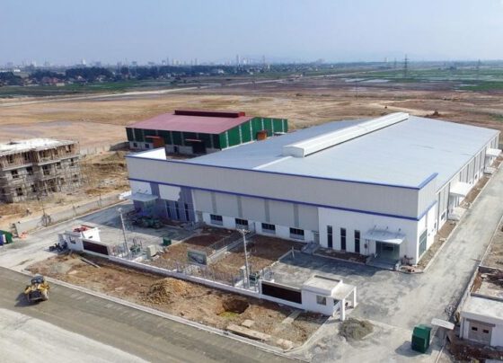 Torrential foreign investment flows into Vietnam