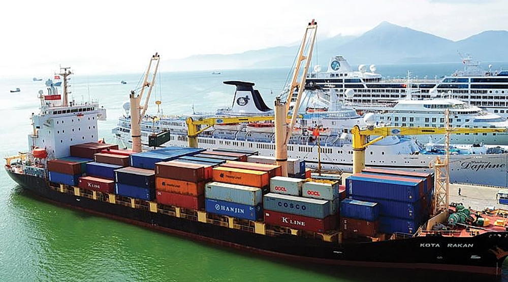 Vietnam eager to develop Lien Chieu deep seaport
