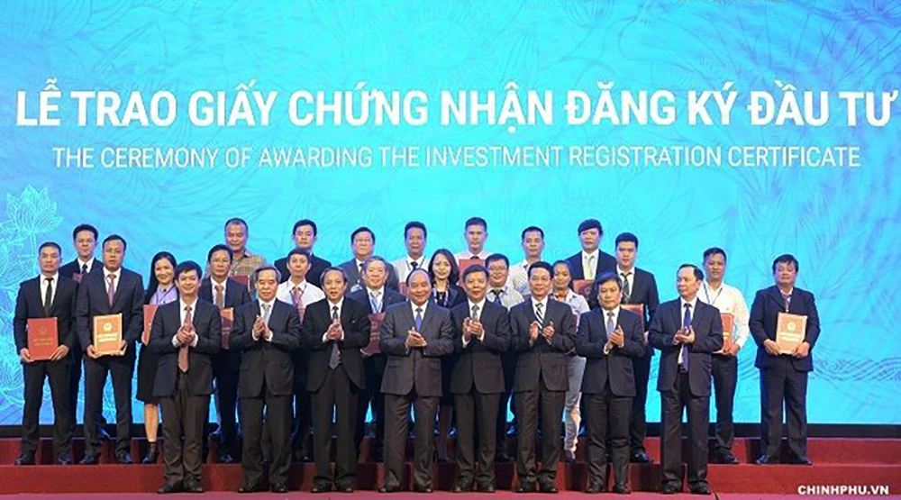 FLC Group pledged to make investment of $2.7 billion in Quang Binh province