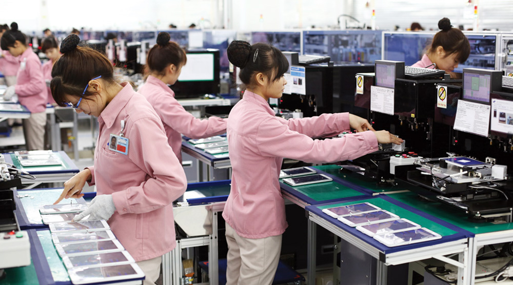 Các nhà sản xuất smartphone tính chuyển từ Trung Quốc về Việt Nam