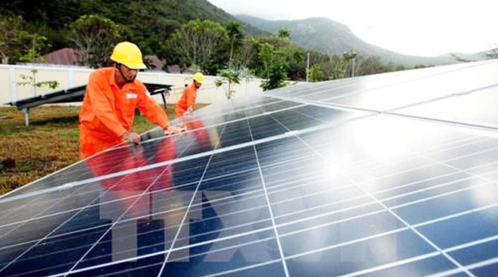 Phú Yên lên ‘cơn sốt’ điện mặt trời