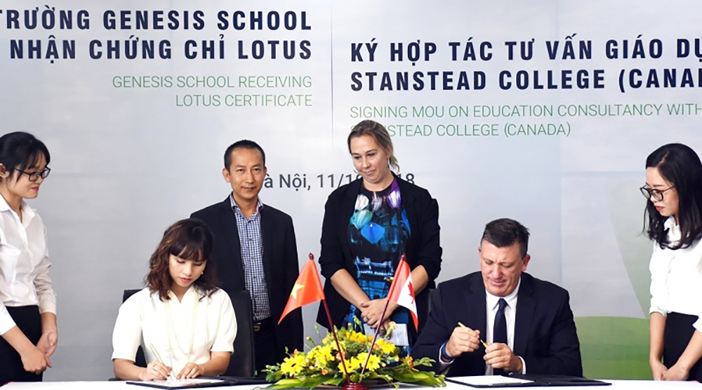 Capital House nhận chứng chỉ xanh cho Genesis School và ký hợp tác với Stanstead College