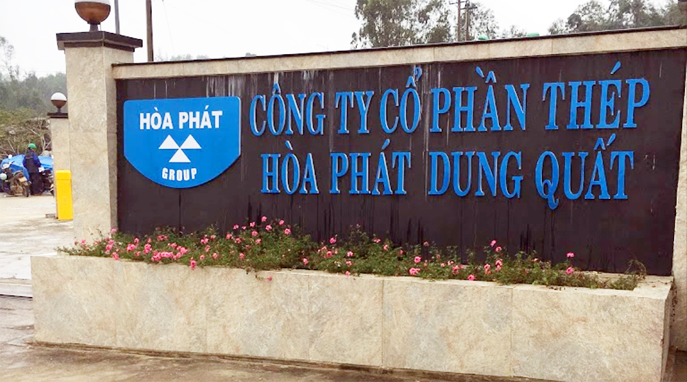 Hoa Phat Group invested nearly $1 billion in Dung Quat steel production project