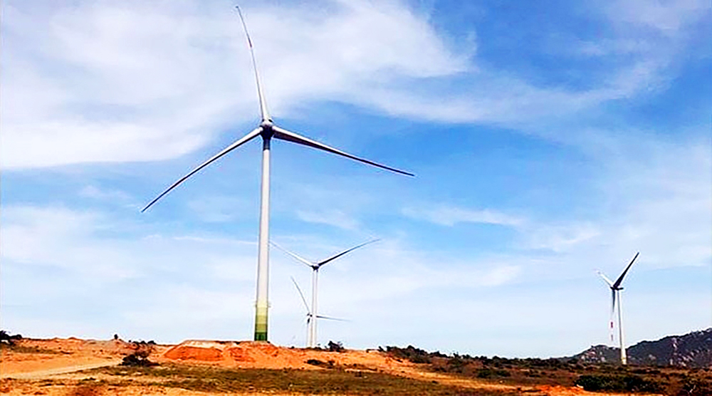 Ninh Thuan steps up implementation of wind power projects