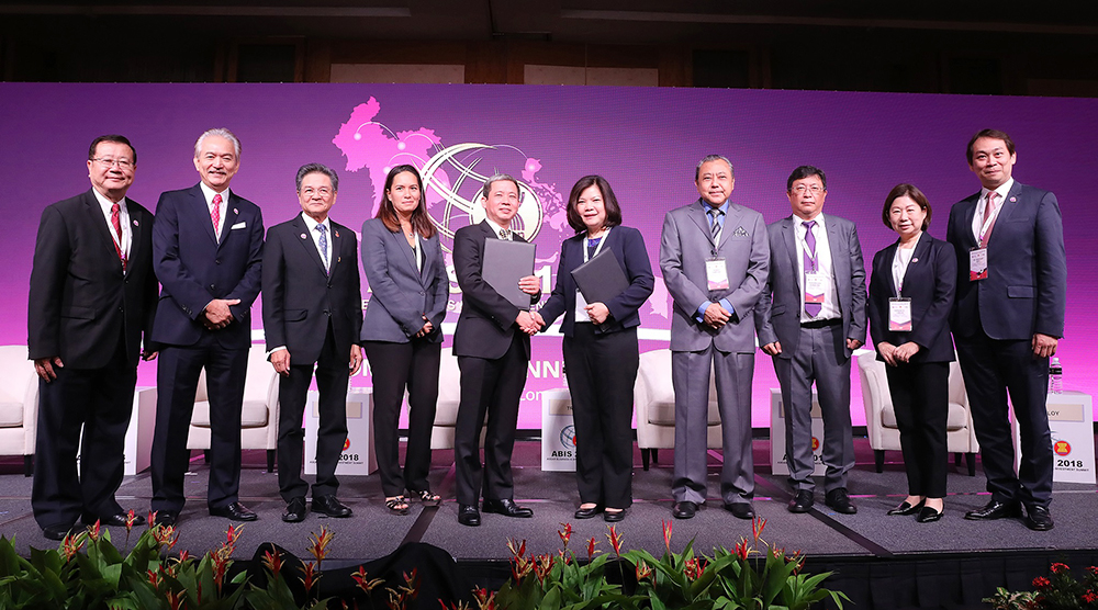 T&T Group bắt tay với tập đoàn Singapore xây dựng trung tâm tăng trưởng thông minh