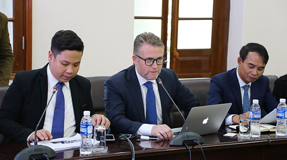 Tập đoàn Storm Capital Partners tìm hiểu đầu tư xây dựng Nhà máy điện khí nổi tại Hải Phòng