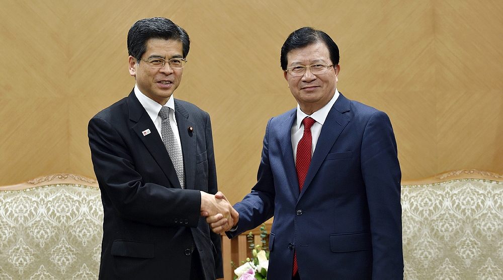 Deputy PM calls for Japanese investment in automobile, energy