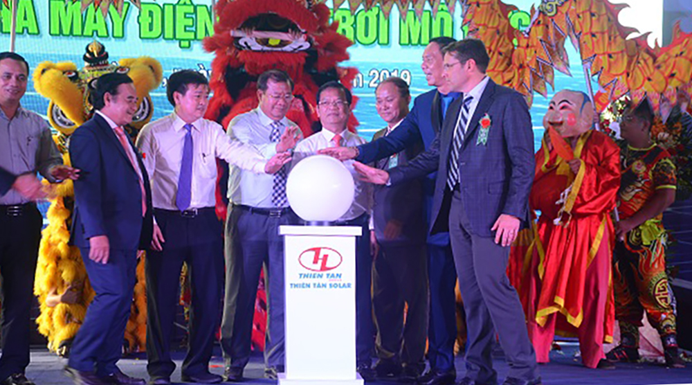 Thiên Tân Group khánh thành dự án điện mặt trời Mộ Đức