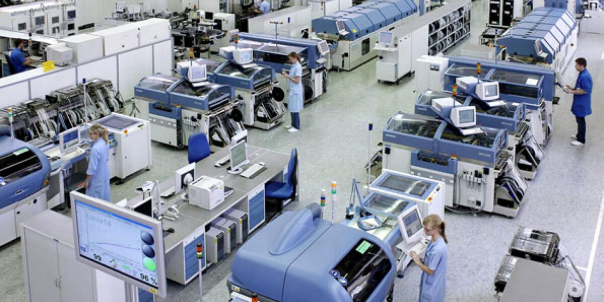 How a smart factory actually works