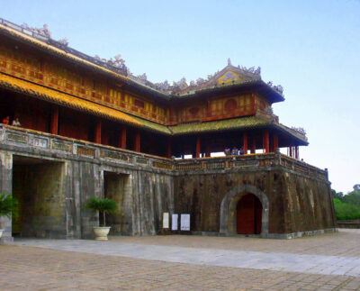 Thua Thien-Hue works to attract more investment