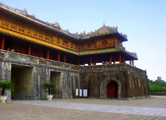 Thua Thien-Hue works to attract more investment