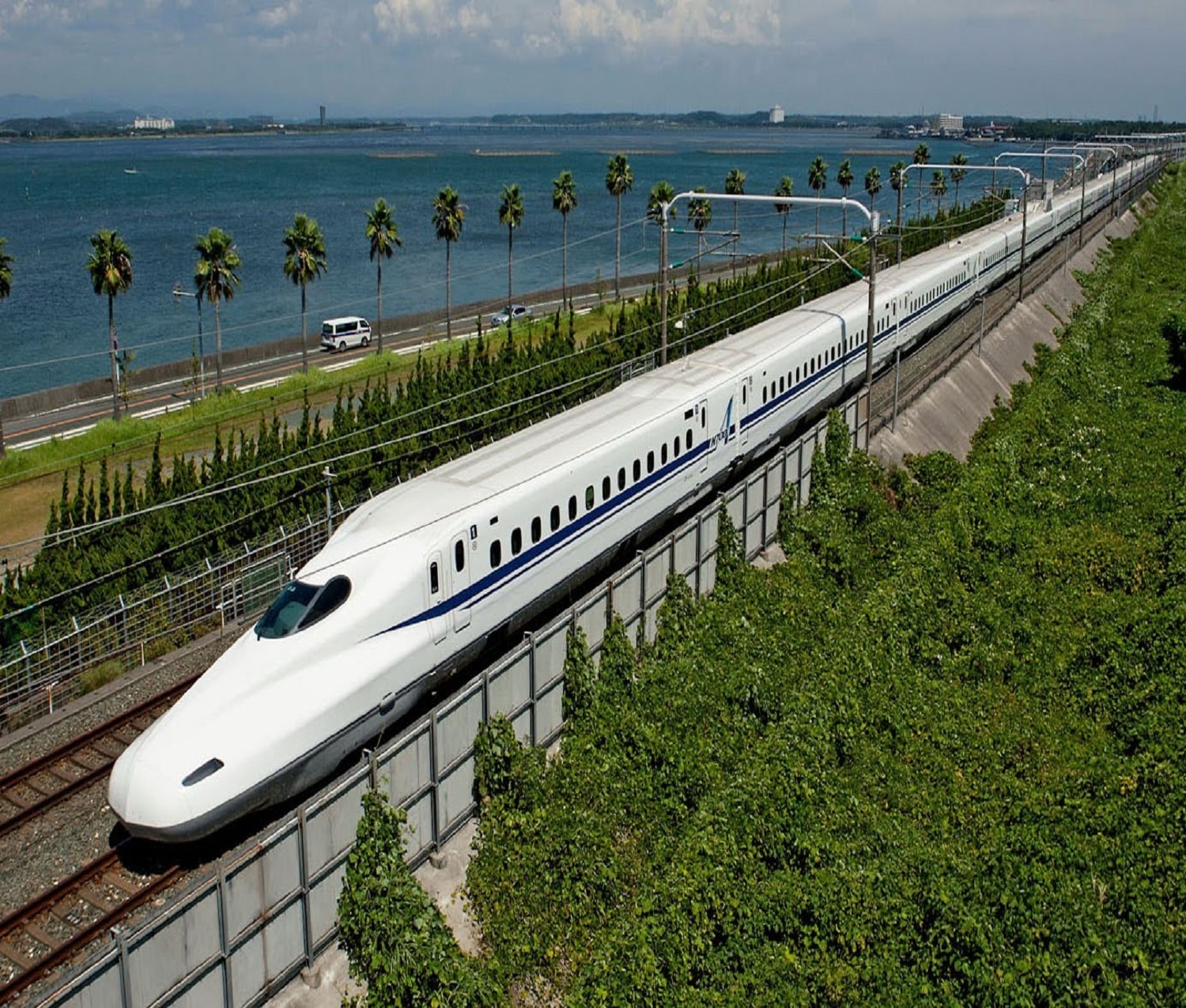 Vietnam still needs to import technology of High-speed railway