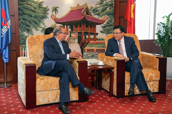 Tập đoàn AES (Hoa Kỳ) muốn tham gia chuỗi Dự án khí Sơn Mỹ