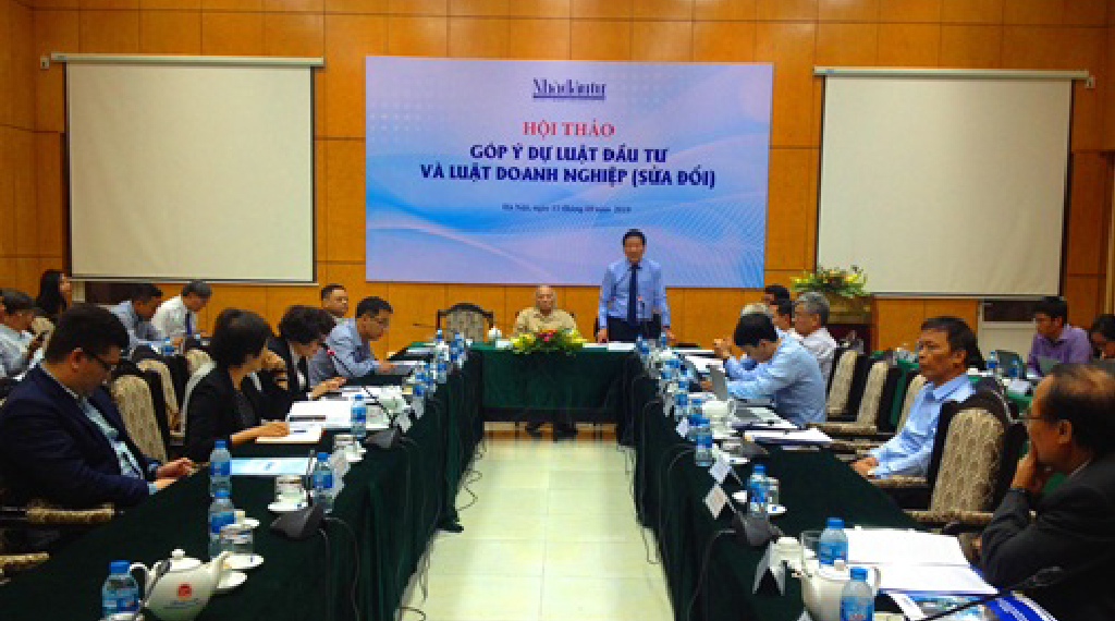 Consistent policies key to draw foreign investment: officials