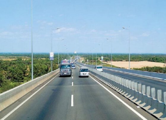 Transport ministry cancelled international bidding for North-South Expressway, seeks bids from domestic investors