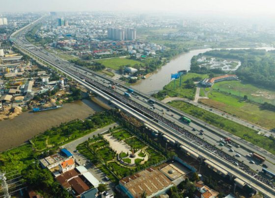 Thị trường bất động sản TP HCM. Ảnh: Hữu Khoa