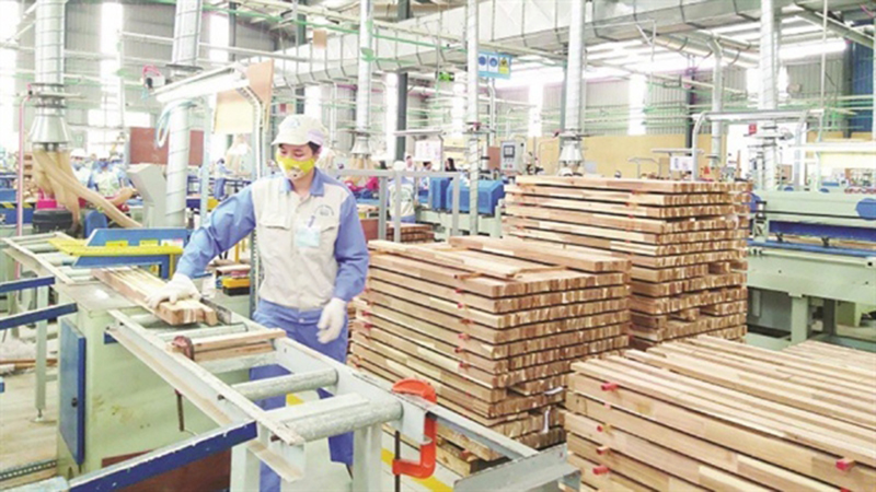 Foreign investment increases in wood processing industry