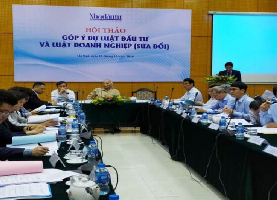 Consistent policies key to drawing foreign investment: officials