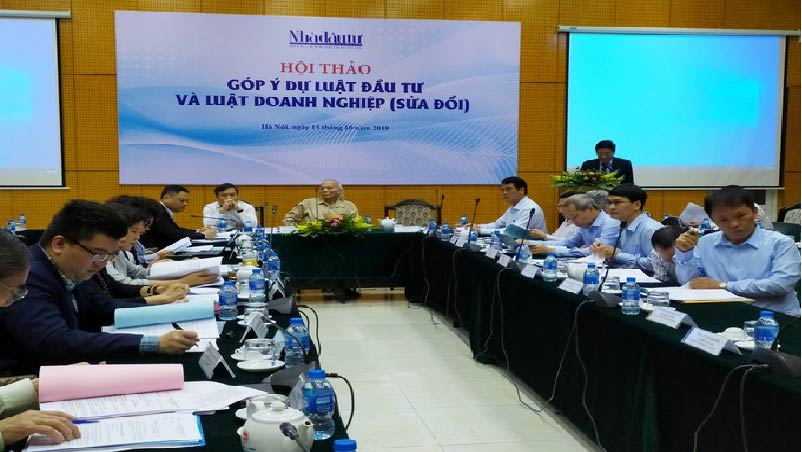 Consistent policies key to drawing foreign investment: officials