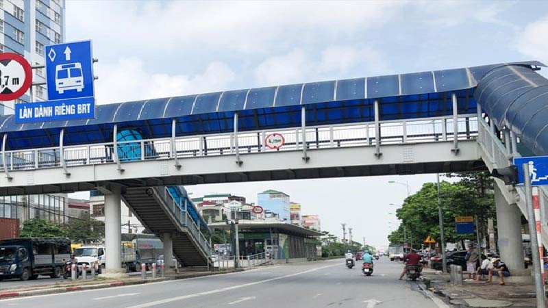 Hà Nội to build ten pedestrian bridges