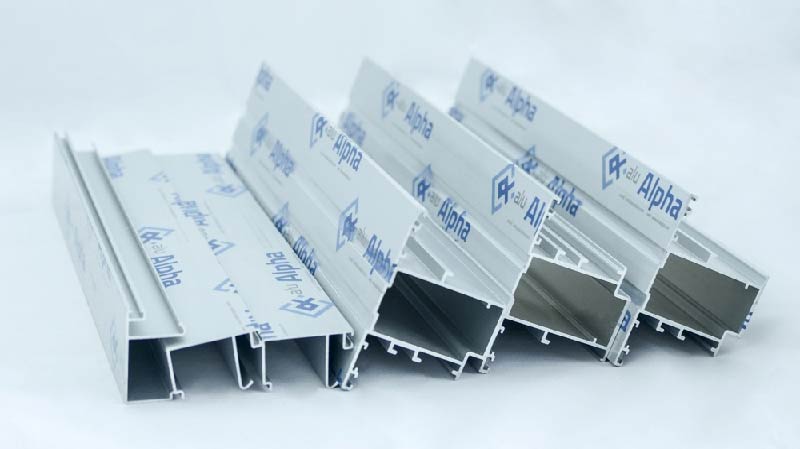 Nhôm thanh định hình gây “sốt” trên thị trường vật liệu xây dựng
