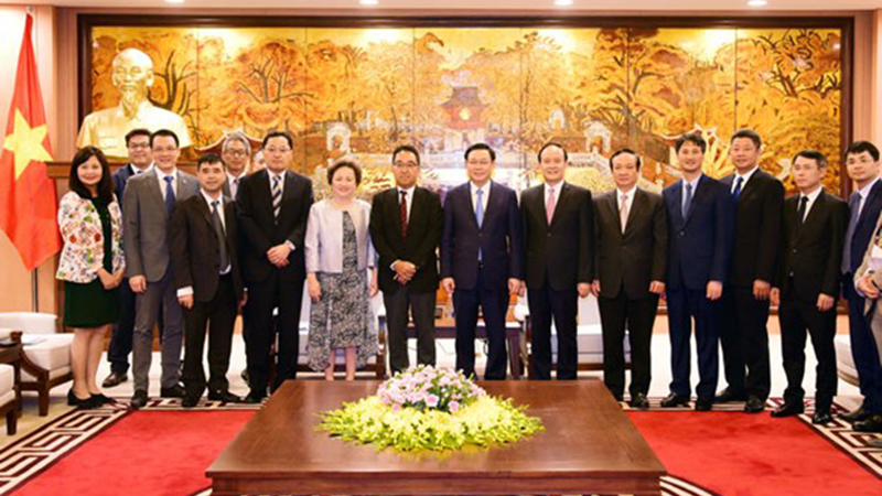 Hanoi creates optimal conditions for foreign investors