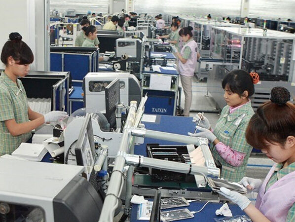 Foreign investors still eye Vietnam amid SARS-CoV-2 outbreak