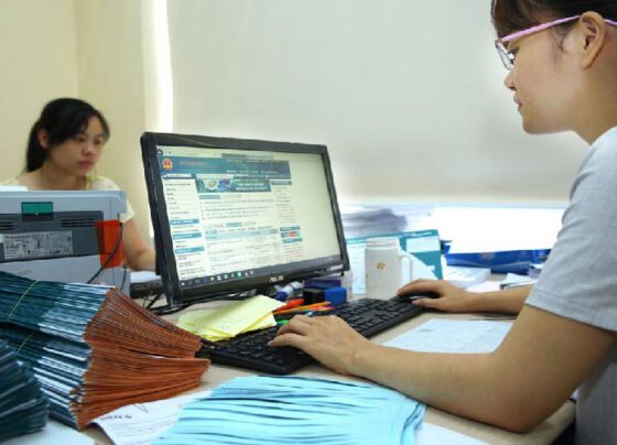Thúc đấu thầu qua mạng theo lộ trình mới