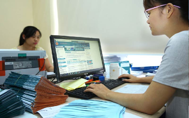 Thúc đấu thầu qua mạng theo lộ trình mới