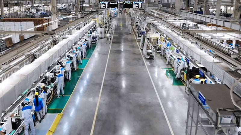 Foreign investors pour $8.55b in VN in Q1