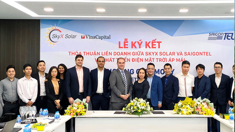 VinaCapital và SAIGONTEL xây dựng và vận hành chuỗi dự án điện mặt trời áp mái 50 MW
