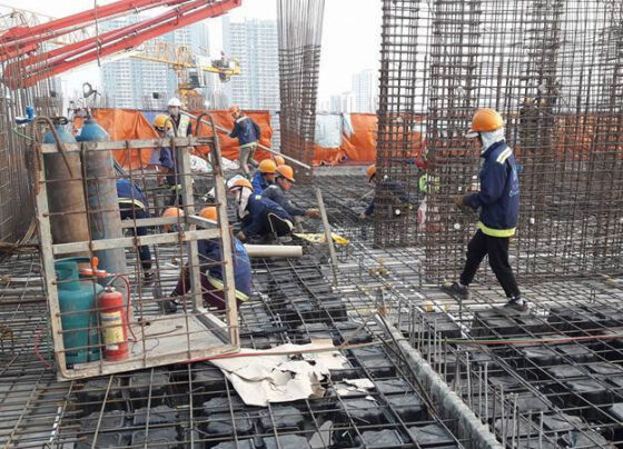 Cách ly toàn xã hội: Hà Nội tạm dừng mọi công trình xây dựng