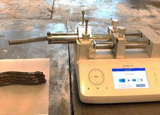 Dùng nước tiểu làm vật liệu xây căn cứ trên Mặt Trăng
