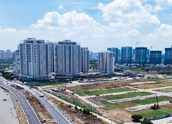 'Siết' cấp phép dự án bất động sản mới để tránh dư thừa tồn kho