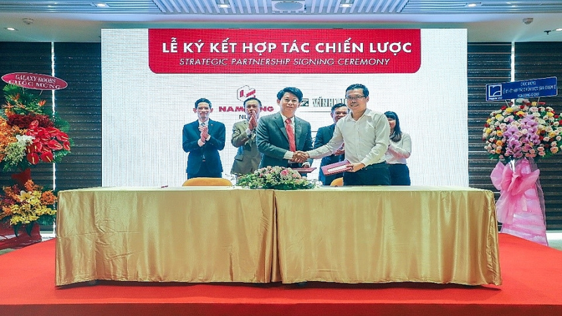 Saint-Gobain Vietnam becomes exclusive supplier to Nam Long Group