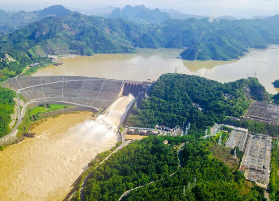 Construction of expanded Hoa Binh Hydropower Plant to kick off in October 2020
