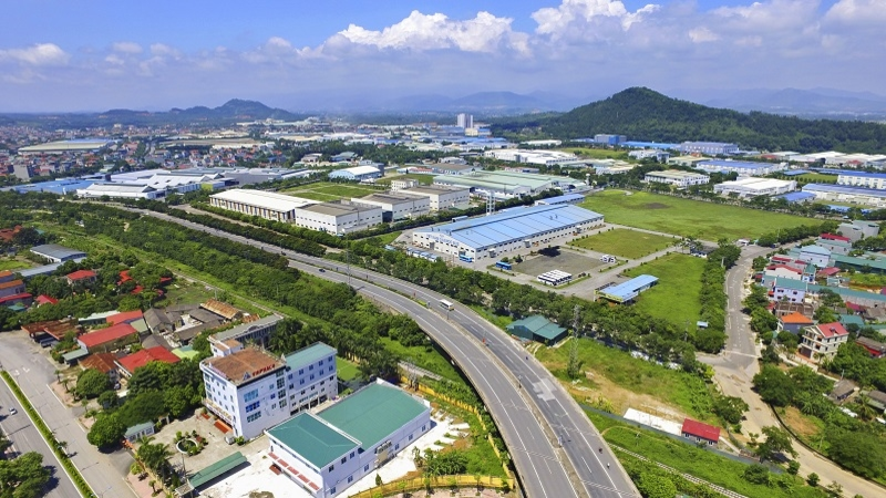 Vinh Phuc invests technical infrastructure to lure investors