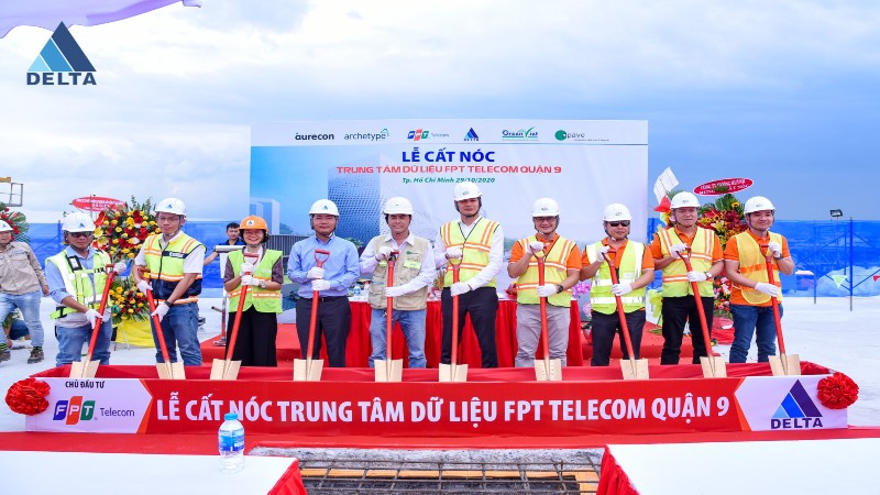 Delta cất nóc dự án FPT Telecom Quận 9
