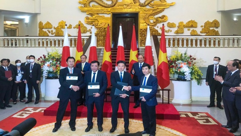 Ký biên bản ghi nhớ phát triển dự án Nhà máy điện khí LNG Quảng Ninh