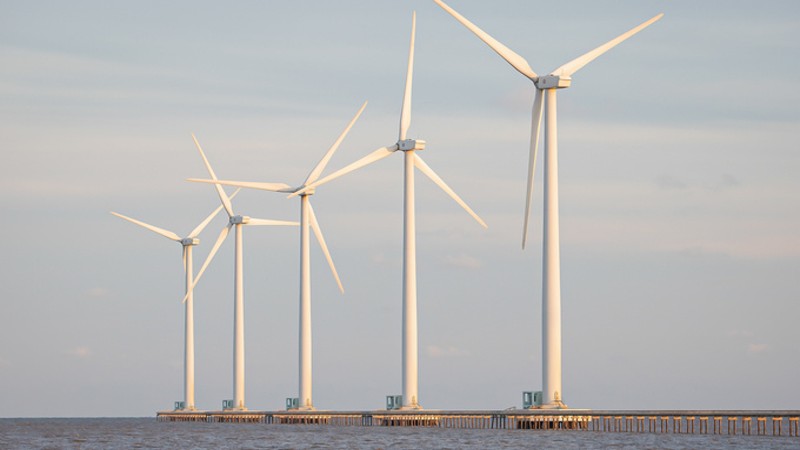 Mekong Delta provinces build more wind power projects