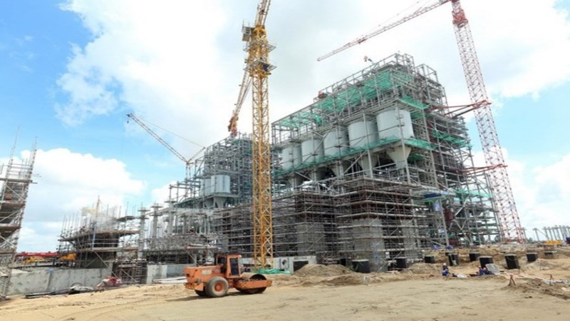 Đốt lửa lần đầu lò hơi tổ máy 2 Nhà máy Nhiệt điện Sông Hậu 1