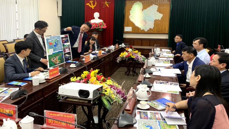 Đề xuất nghiên cứu thực hiện tổ hợp nghỉ dưỡng tại hồ Suối Lạnh