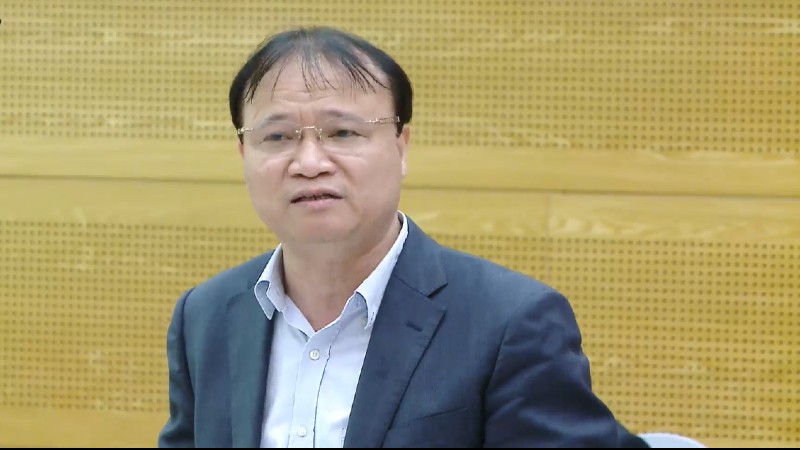 Thứ trưởng Đỗ Thắng Hải: Tạm dừng bổ sung dự án điện mặt trời để chờ Qui hoạch điện VIII